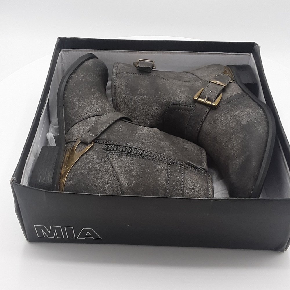 MIA Women's Misty - Black Heeled Boots - Picture 6 of 6